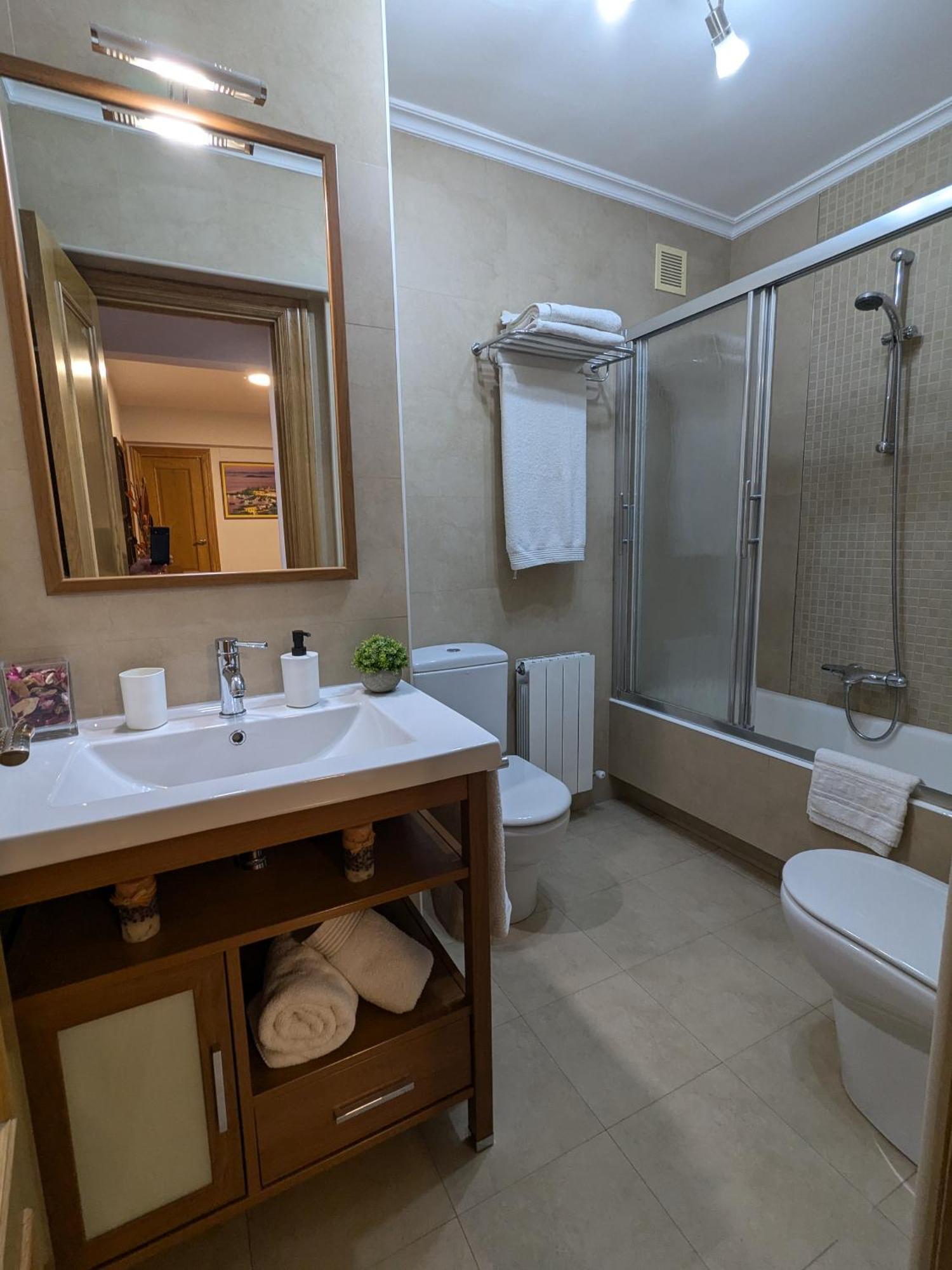 Apartamento Portugalete Gran Bilbao 3 Dormitorios - 3 Bedrooms 외부 사진